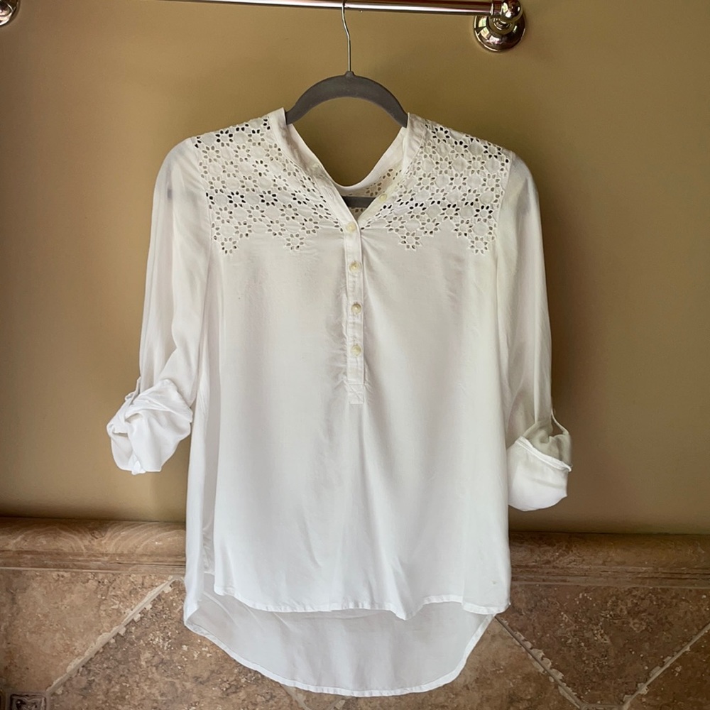 White American Eagle Blouse